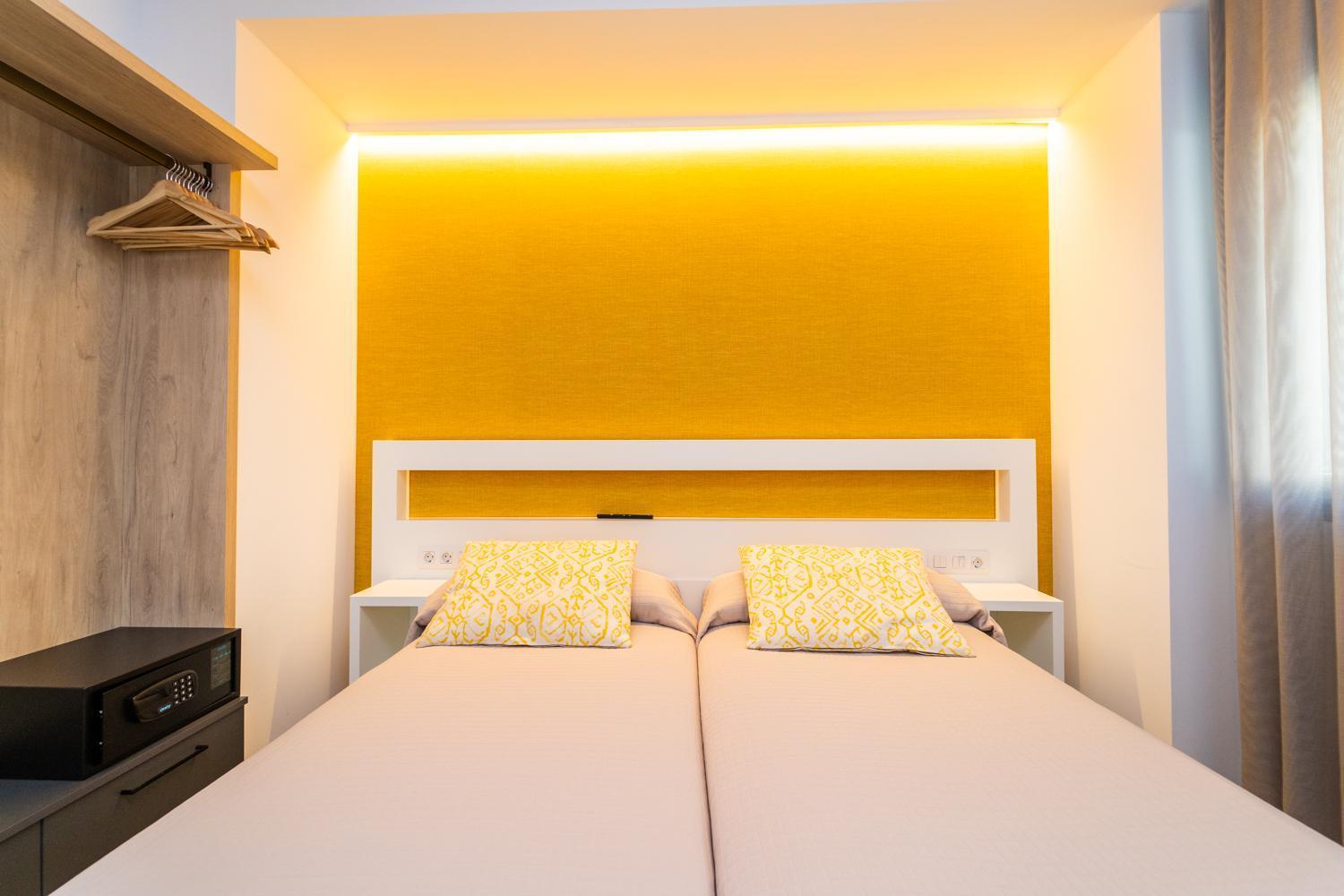 Vistamar Colors Boutique Luxury Apartments By Dlv Вильяхойоса Экстерьер фото