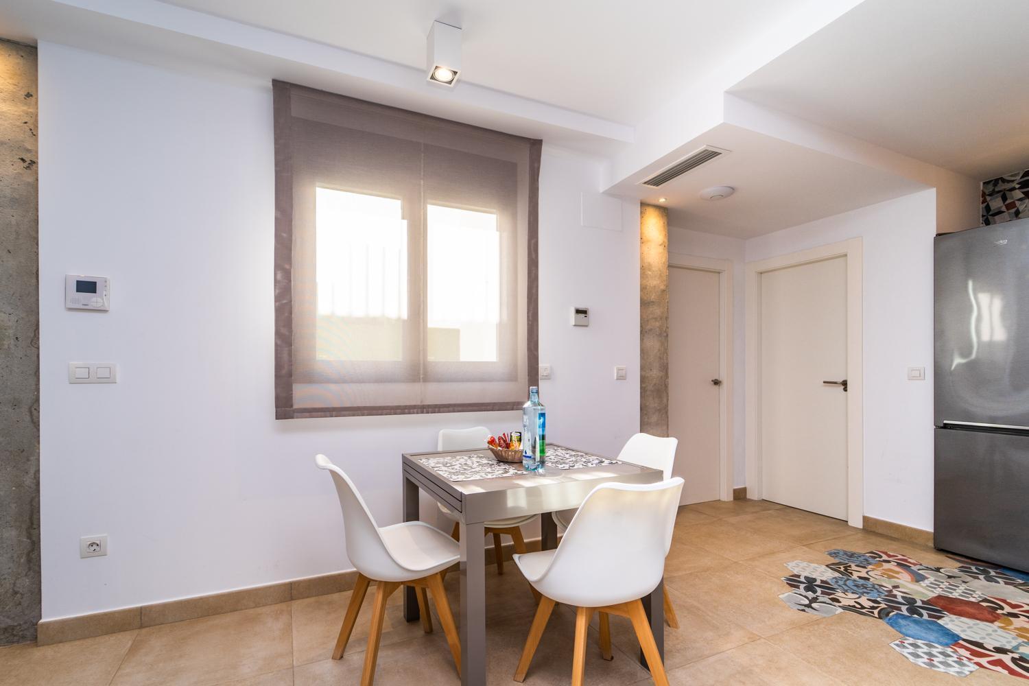 Vistamar Colors Boutique Luxury Apartments By Dlv Вильяхойоса Экстерьер фото