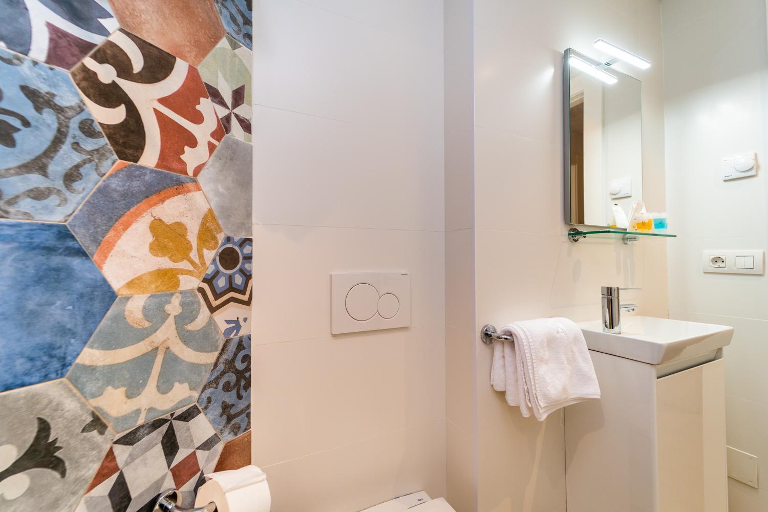 Vistamar Colors Boutique Luxury Apartments By Dlv Вильяхойоса Экстерьер фото